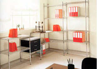Scaffali cromati
